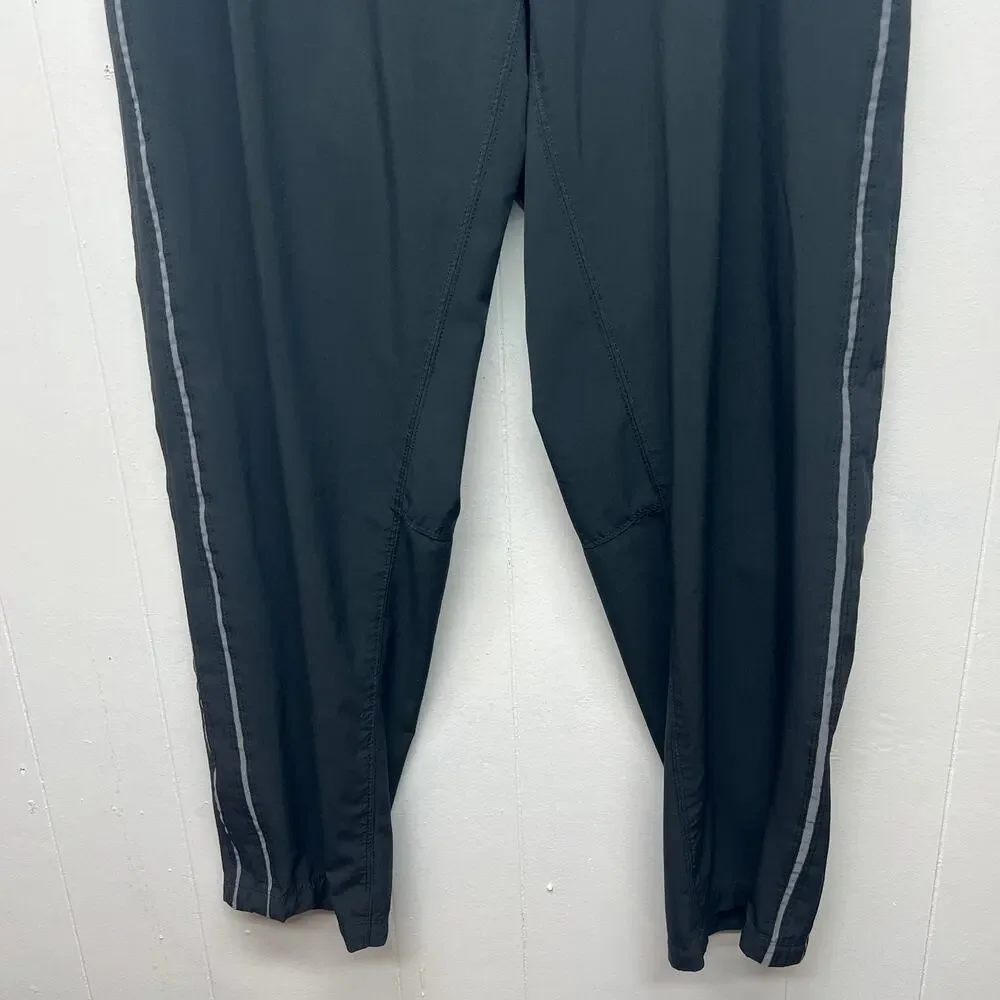 Nike Dri Fit Activewear Women's Black Track Pants Size Medium Breathable